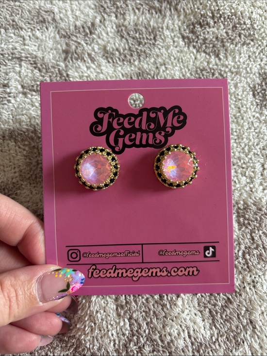 Feed Me Gems Jewelry - Feed Me Gems pink iridescent /blank onyx Queen earrings
